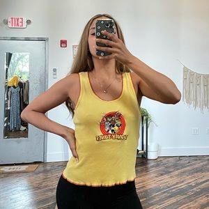 Warner Bros Looney Tunes ribbed yellow tank top xl